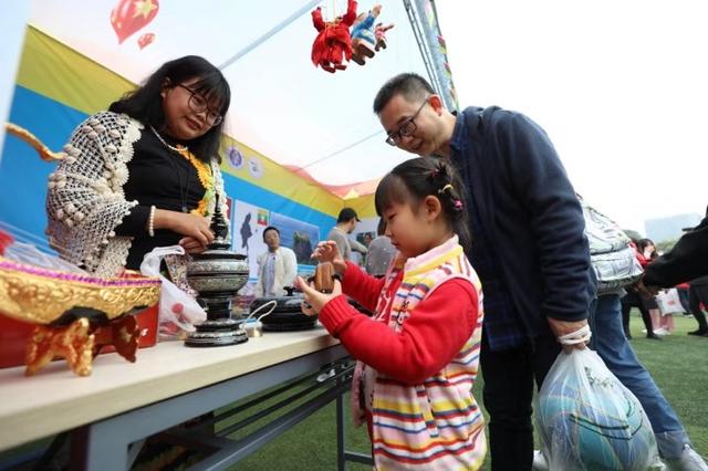 歌舞美食齐聚必赢776net第13届国际文化节有“看事”